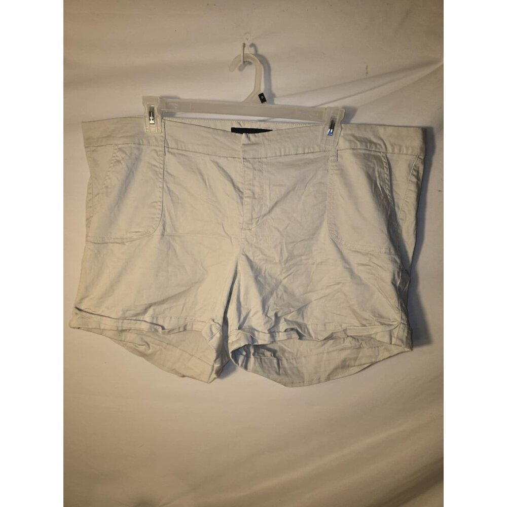 Torrid Women’s Plus 3X 26 Chino Shorts Tan Stretch Comfy Casual Scandi Boho
